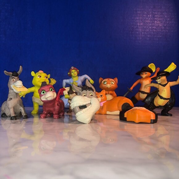 Toy Disney Shrek Movies Figures 10 Mini PLUS Donkey Watch Collectibles - Picture 5 of 7